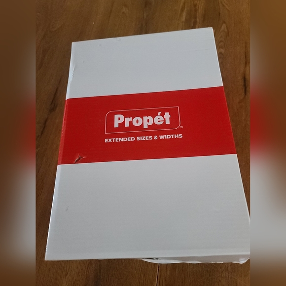 Propét Woman's Sandal - June, size 7.5 x (2E), Red. Brand New - Picture 4 of 8